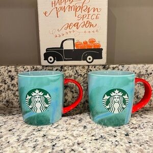 Starbucks winter wonderland color block red chic handle gift with coffee♥️♥️